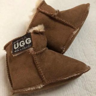 アグ(UGG)のugg ムートンブーツ　ファーストシューズ　baby 12 アグベビー　未使用品(ブーツ)