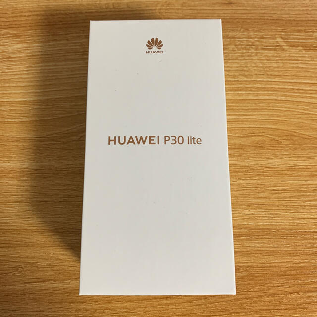 ANDROID(アンドロイド)の新品未使用　HUAWEI P30 lite パールホワイト 白 スマホ/家電/カメラのスマートフォン/携帯電話(スマートフォン本体)の商品写真