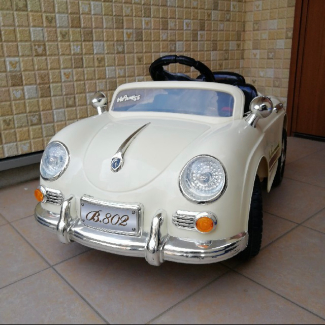 Porsche(ポルシェ)の乗用ラジコンカー キッズ/ベビー/マタニティのおもちゃ(電車のおもちゃ/車)の商品写真