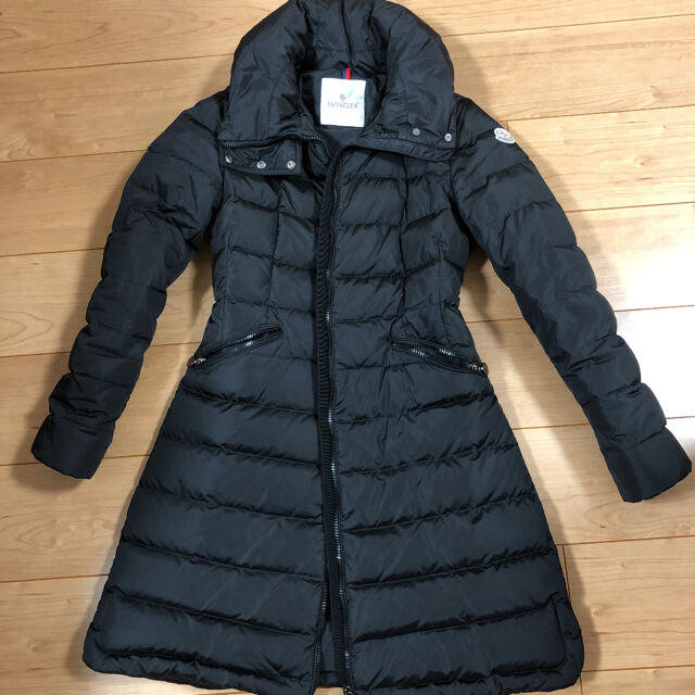 売れ筋がひクリスマスプレゼント！ MONCLER - モンクレール ダウン 00