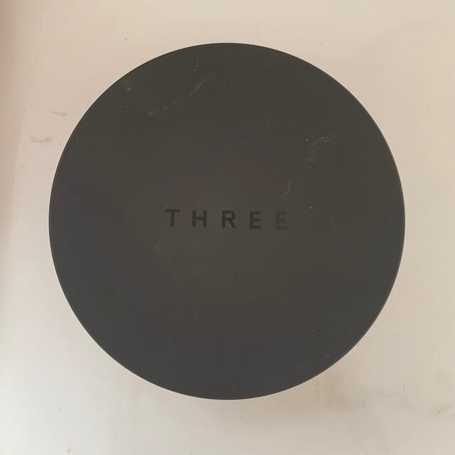 THREE(スリー)のTHREE ルースパウダー　01 コスメ/美容のベースメイク/化粧品(フェイスパウダー)の商品写真