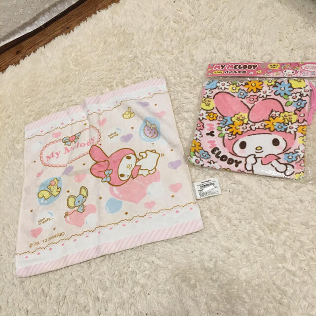 サンリオ(サンリオ)の感謝sale❤️4084❤️SANRIO❤️新品✨２点set タオル&パイル巾着 インテリア/住まい/日用品の日用品/生活雑貨/旅行(タオル/バス用品)の商品写真