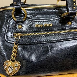 ミュウミュウ 猫 ショルダーバッグ(レディース)の通販 27点 | miumiuの