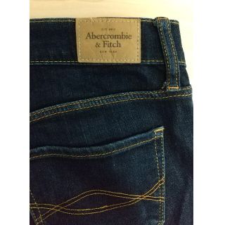 アバクロンビーアンドフィッチ(Abercrombie&Fitch)のアバクロ スキニージーンズ(デニム/ジーンズ)