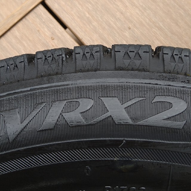 ブリジストン　スタッドレス　タイヤ vrx2 175/65R/14 デミオ等美品