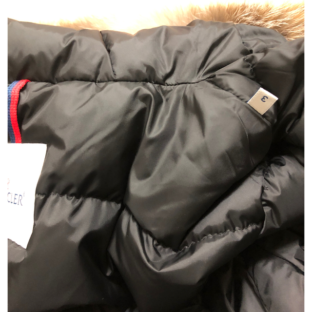 MONCLER(モンクレール)の☆大人気☆モンクレール　BLAVET レディースのジャケット/アウター(ダウンジャケット)の商品写真