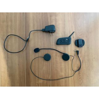 高性能４台同時通話 バイク用 インカム（インターコム）1台/v4(装備/装具)
