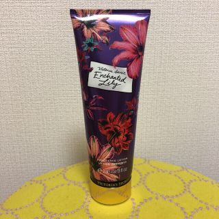 ヴィクトリアズシークレット(Victoria's Secret)の＊専用＊ヴィクトリアズ・シークレット　フレグランスローション　236ml(ボディローション/ミルク)