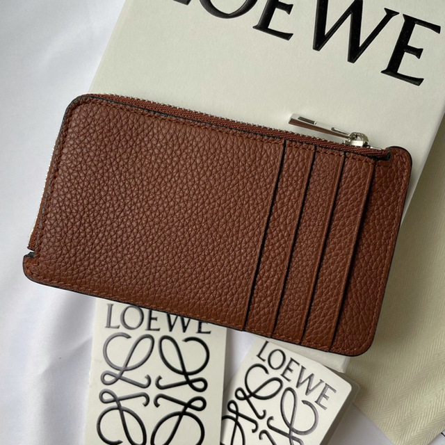 ■ LOEWE アナグラム コイン カードホルダー グレインカーフ ■が通販できます