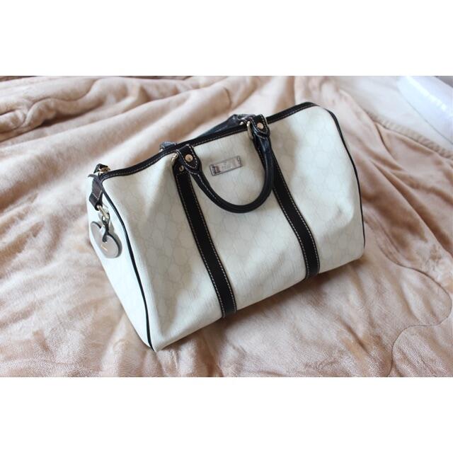 GUCCI - ハナ　GUCCI  バッグ