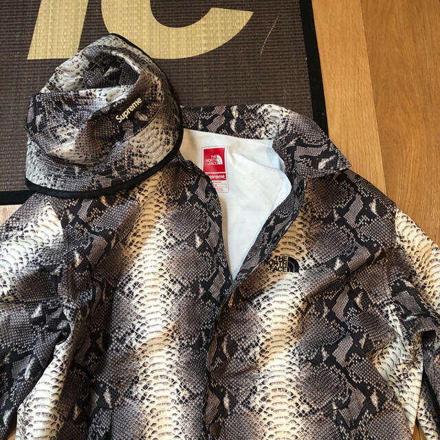 ナイロンジャケットsupreme the north face snake バケットハット