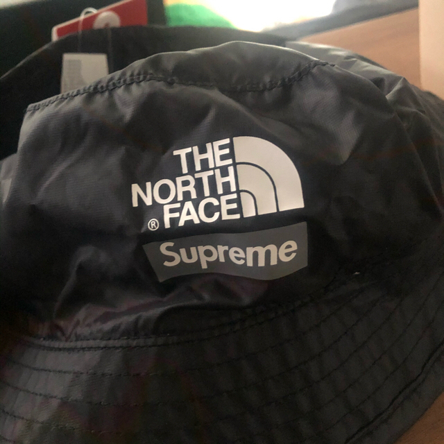 ナイロンジャケットsupreme the north face snake バケットハット