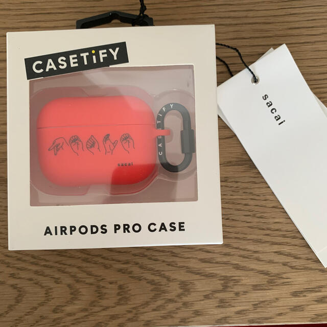 sacai(サカイ)の【AirPods Proケース】sacai ×casetify スマホ/家電/カメラのスマホアクセサリー(モバイルケース/カバー)の商品写真