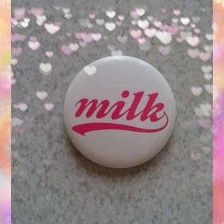 ミルク(MILK)のmilkノベルティ缶バッチ(その他)