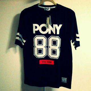 ポニー(PONY)の【新品】大人気　PONY  Tシャツ　L(Tシャツ/カットソー(半袖/袖なし))