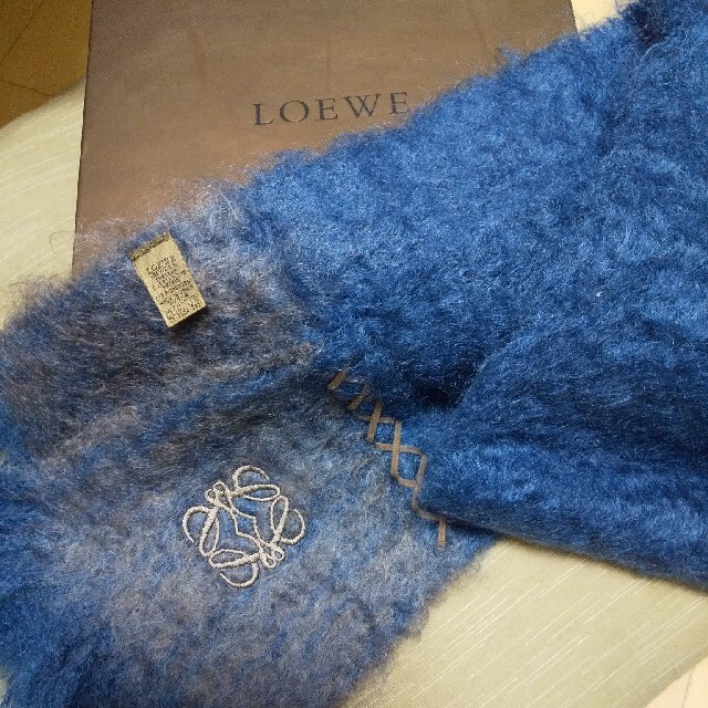 LOEWE(ロエベ)のロエベ モヘアマフラー  箱あり 美品 レディースのファッション小物(マフラー/ショール)の商品写真