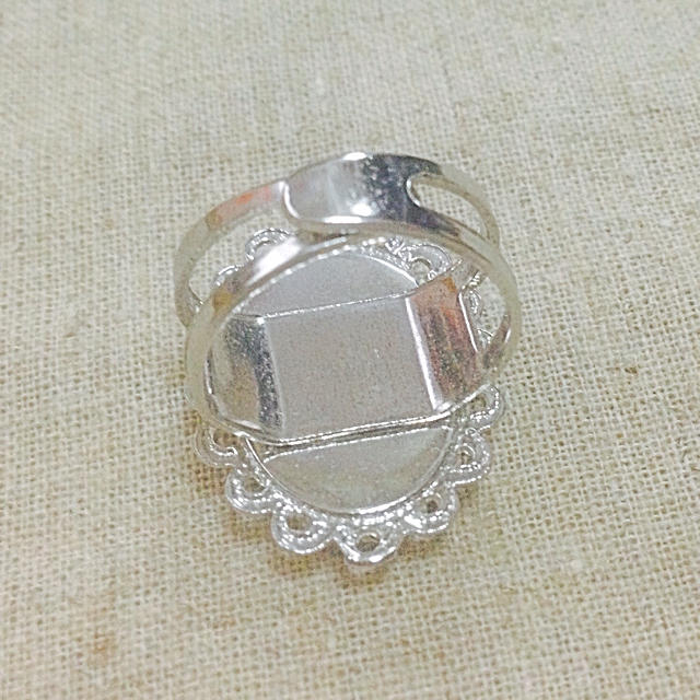 flower(フラワー)の古着✩指輪✩フリーサイズ レディースのアクセサリー(リング(指輪))の商品写真