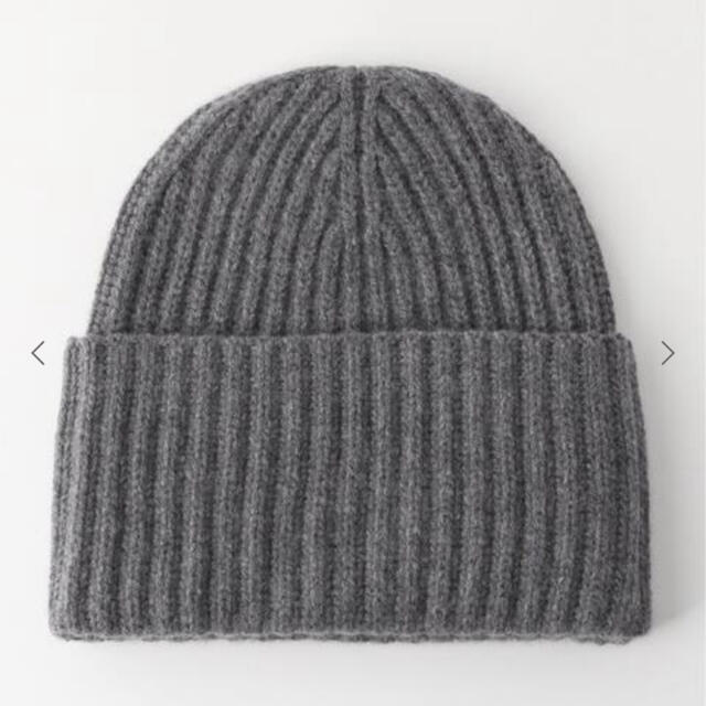 L'Appartement DEUXIEME CLASSE(アパルトモンドゥーズィエムクラス)のL'Appartement KNIT CAP  ニットキャップ レディースの帽子(ニット帽/ビーニー)の商品写真