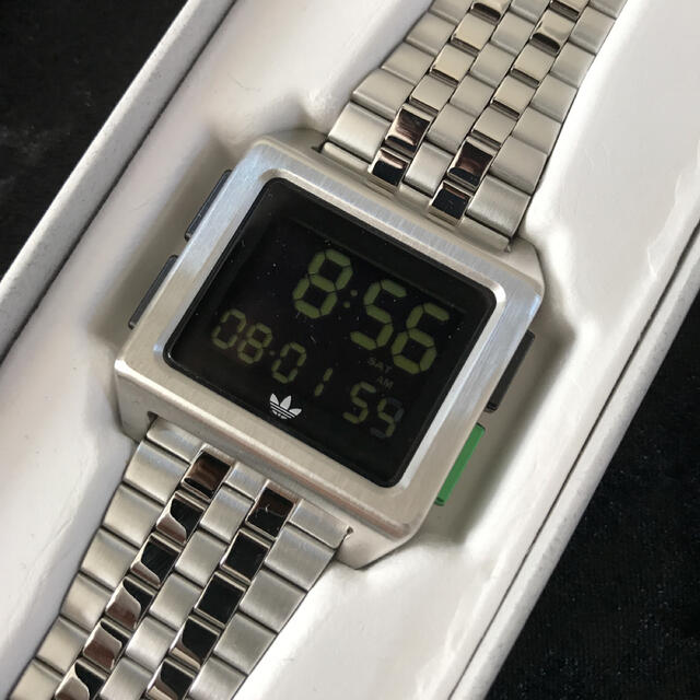 新品　adidas アディダス ARCHIVE_M1 腕時計