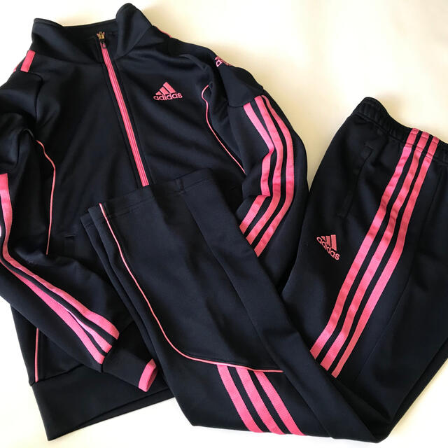 adidas(アディダス)のadidas アディダス ジャージ上下セットアップ　ピンク×黒　140 キッズ/ベビー/マタニティのキッズ服女の子用(90cm~)(その他)の商品写真