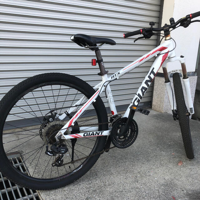 Giant(ジャイアント)の値下げ！GIANT MTB 引き取り限定 スポーツ/アウトドアの自転車(自転車本体)の商品写真