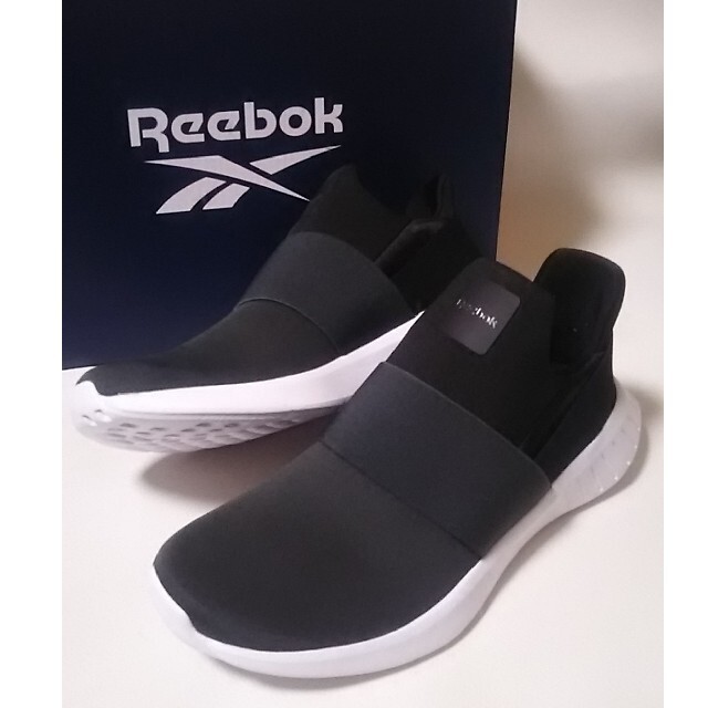 Reebok(リーボック)の定6259円!代表作!リーボック.ライト新品軽量スリッポンスニーカーWeb限定 レディースの靴/シューズ(スニーカー)の商品写真