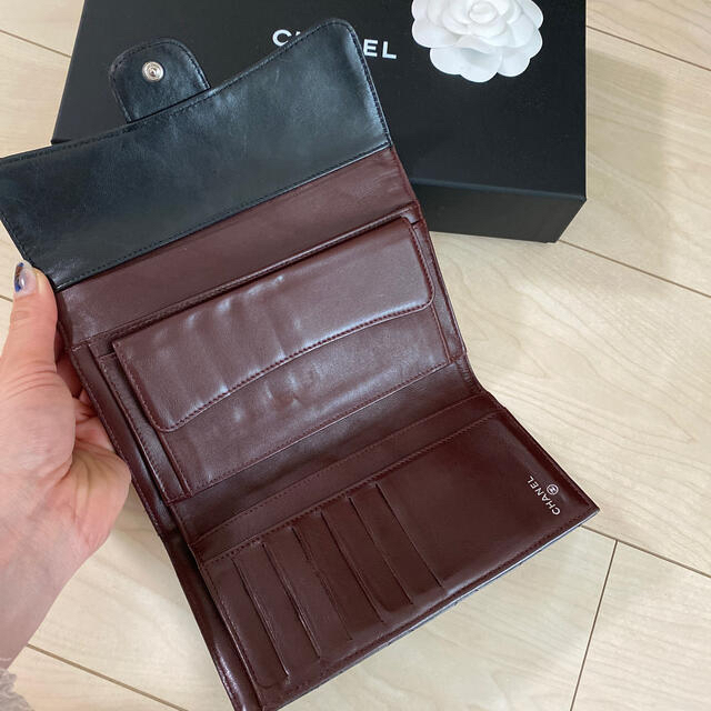 CHANEL(シャネル)のシャネルCHANEL 長財布ウォレット　ラムスキン　ブラック レディースのファッション小物(財布)の商品写真