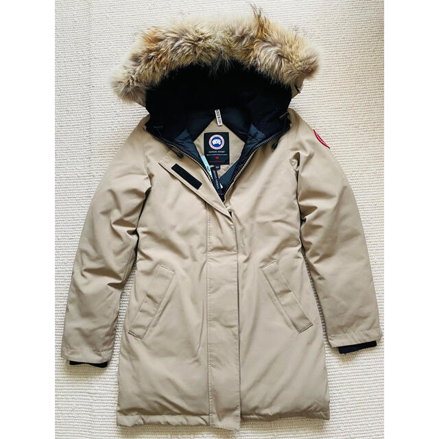 CANADA GOOSE(カナダグース)のカナダグース　レディース　ダウンジャケット レディースのジャケット/アウター(ダウンジャケット)の商品写真