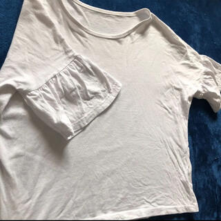 白 Tシャツ 袖フリル 半袖(Tシャツ(半袖/袖なし))