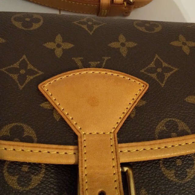 LOUIS VUITTON(ルイヴィトン)のルイヴィトン ショルダー ソローニュ レディースのバッグ(ショルダーバッグ)の商品写真