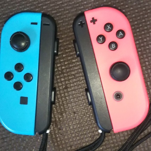 Nintendo Switch(ニンテンドースイッチ)のSwitch  ジョイコン  ジャンク品 エンタメ/ホビーのゲームソフト/ゲーム機本体(家庭用ゲーム機本体)の商品写真