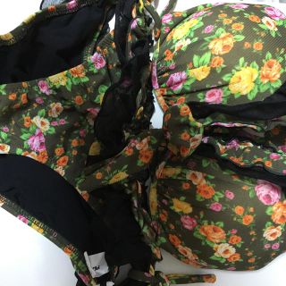 新品タグ付き水着(水着)