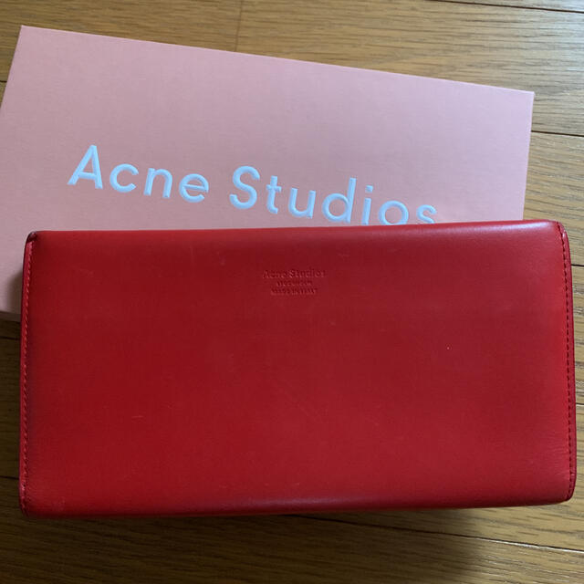 ACNE(アクネ)の特価★値下げしました★アクネ長財布 レディースのファッション小物(財布)の商品写真