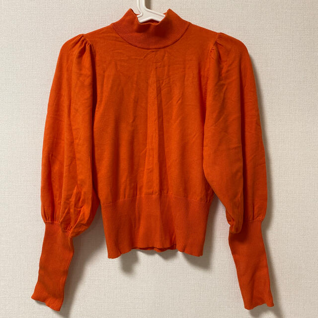 SLY(スライ)のオレンジトップス レディースのトップス(ニット/セーター)の商品写真