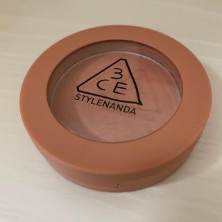 スリーシーイー(3ce)のお値下げしました！3CE face blush #ROSE BEIGE (チーク)