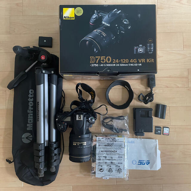 Nikon D750 24-120 4G kit manfrott3脚付きデジタル一眼