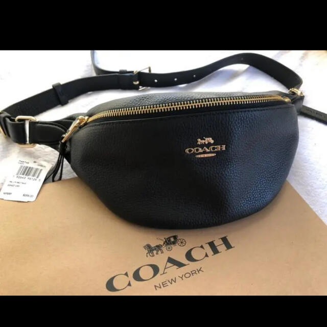 COACH(コーチ)の小グマJSB様専用　新品未使用⭐︎COACHボディバッグ レディースのバッグ(ボディバッグ/ウエストポーチ)の商品写真