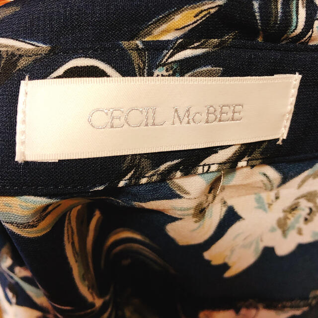 CECIL McBEE(セシルマクビー)のCECIL McBEE  シャツワンピ レディースのワンピース(ひざ丈ワンピース)の商品写真