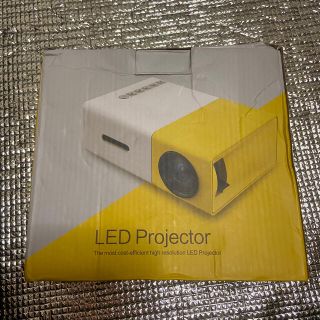 ミニプロジェクター　LED  まー様専用(プロジェクター)