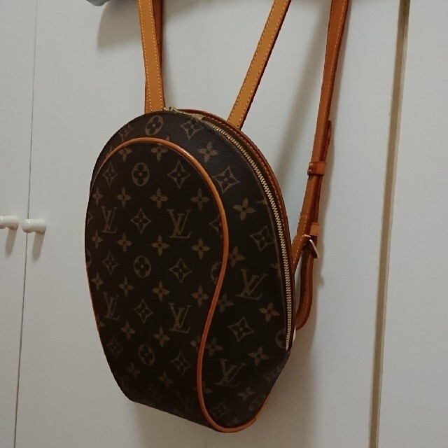 LOUIS VUITTON(ルイヴィトン)の【専用】ルイヴィトンモノグラムエリプスリュック   レディースのバッグ(ショルダーバッグ)の商品写真