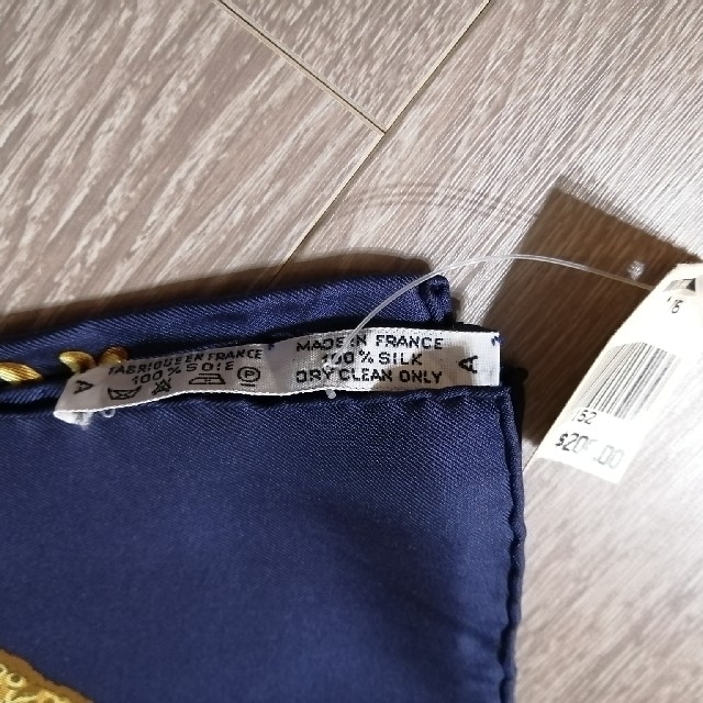 【新品未使用　タグ付き】エルメス　カレ90　スカーフ