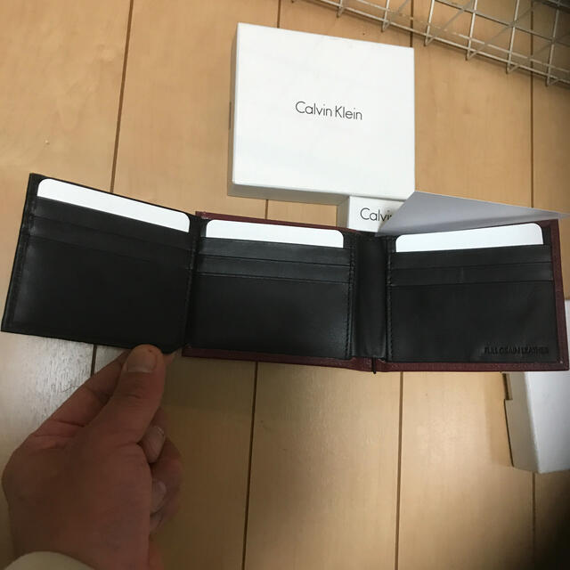 Calvin Klein(カルバンクライン)の送料込み！新品未使用品^_^カルバンクライン財布　パスケース メンズのファッション小物(折り財布)の商品写真