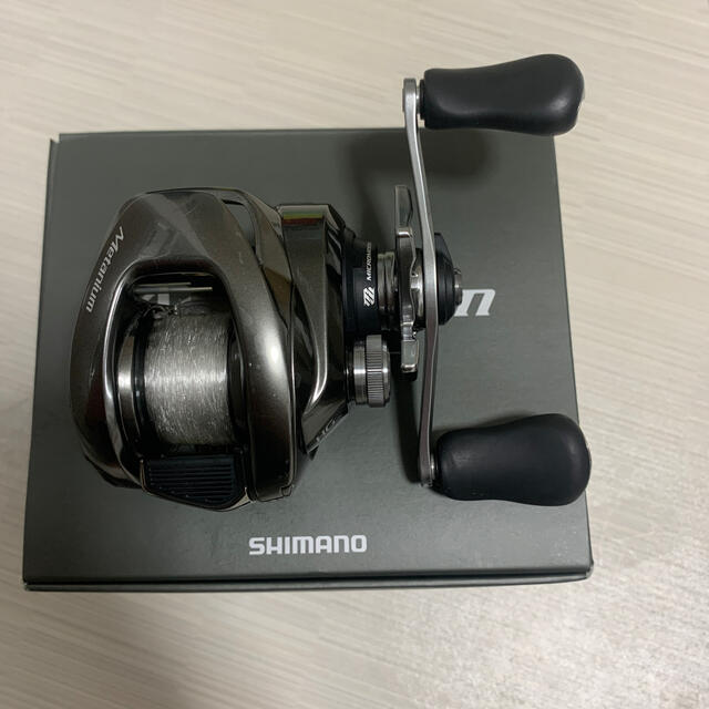 SHIMANO(シマノ)のメタニウムHG スポーツ/アウトドアのフィッシング(リール)の商品写真