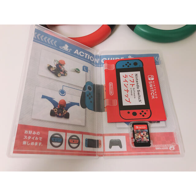 Nintendo Switch(ニンテンドースイッチ)のSwitchマリオカート8デラックスカセット  Joy-Conハンドル エンタメ/ホビーのゲームソフト/ゲーム機本体(家庭用ゲームソフト)の商品写真