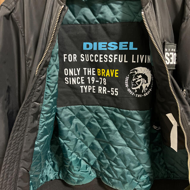 DIESEL(ディーゼル)のディーゼル　DIESEL メンズのジャケット/アウター(ブルゾン)の商品写真