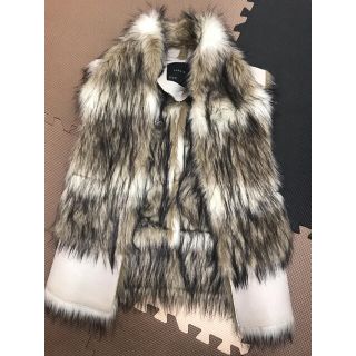 豪奢な エコファーベスト ◇ ZARA Drawer BEAMS ベスト/ジレ - www