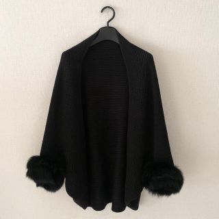 【misato様専用】超美品BEATRICE ファー付き カーディガン 【misato様専用】超美品BEATRICE ファー付き カーディガン