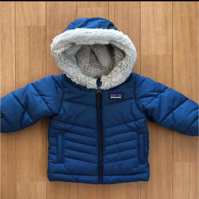 patagonia(パタゴニア)の新品　　パタゴニア　アウター キッズ/ベビー/マタニティのベビー服(~85cm)(ジャケット/コート)の商品写真