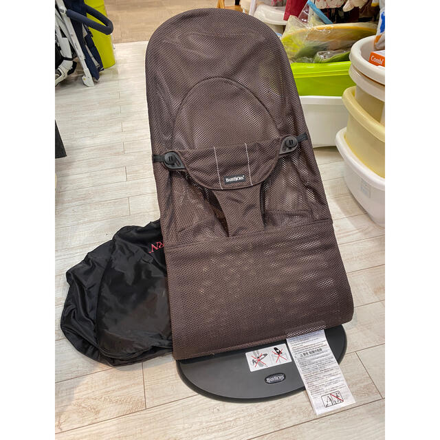 BABYBJORN(ベビービョルン)のベビービョルン バウンサー ブラウン　メッシュ キッズ/ベビー/マタニティの寝具/家具(ベビーベッド)の商品写真