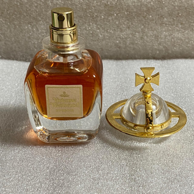 Vivienne Westwood(ヴィヴィアンウエストウッド)のヴィヴィアン・ウエストウッド ブドワール オードパルファム 30ml コスメ/美容の香水(ユニセックス)の商品写真